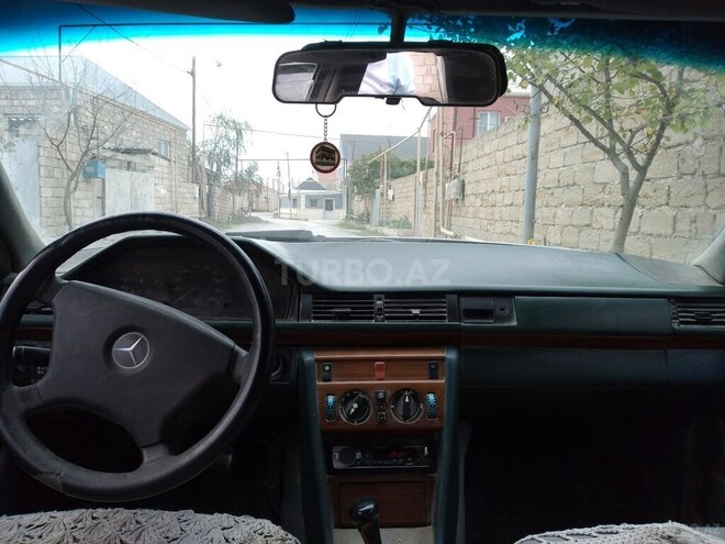 Mercedes 250 D 1992, 731,911 km - 2.5 l - Bakı