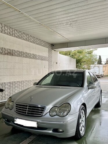 Mercedes C 200 2002, 380,000 km - 2.2 л - Bakı