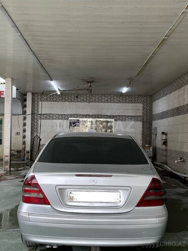 Mercedes C 200 2002, 380,000 km - 2.2 л - Bakı