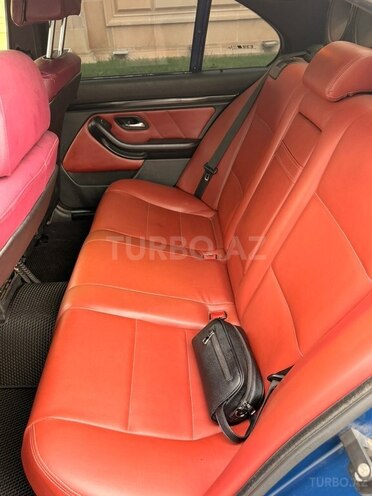 BMW 530 2001, 258,000 km - 3.0 l - Bakı