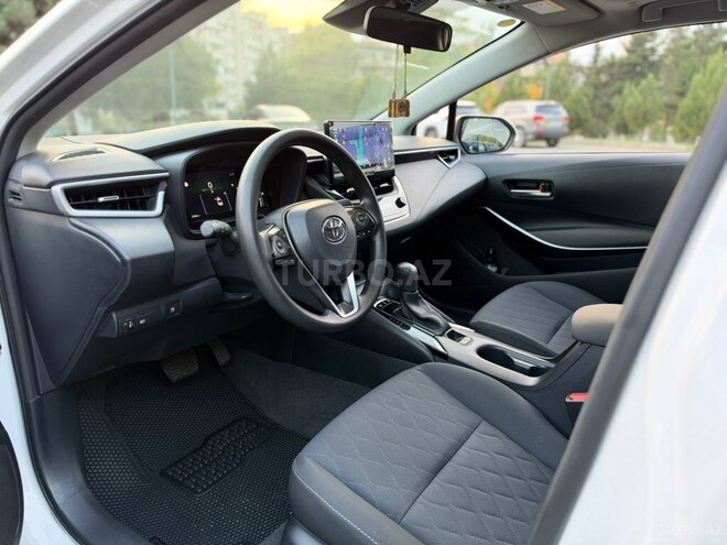 Toyota Corolla 2023, 22,500 km - 1.8 л - Bakı