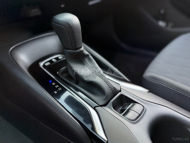 Toyota Corolla 2023, 22,500 km - 1.8 л - Bakı