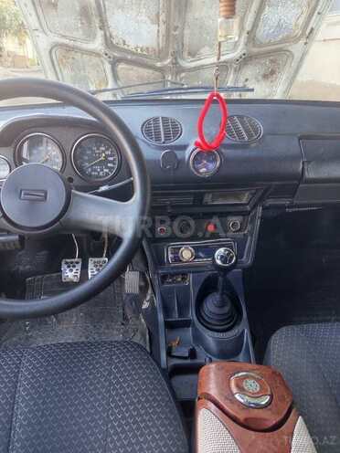 LADA (VAZ) 2106 1981, 68,000 km - 1.6 л - Salyan