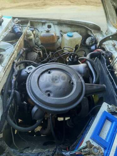 LADA (VAZ) 2106 1981, 68,000 km - 1.6 л - Salyan