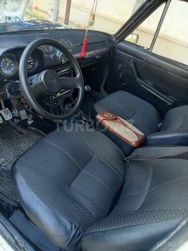 LADA (VAZ) 2106 1981, 68,000 km - 1.6 л - Salyan