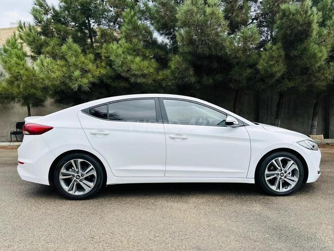 Hyundai Elantra 2016, 182,800 km - 1.6 l - Bakı