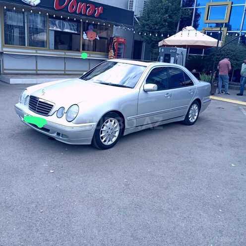 Mercedes E 220 1998, 650,000 km - 2.2 л - Lənkəran
