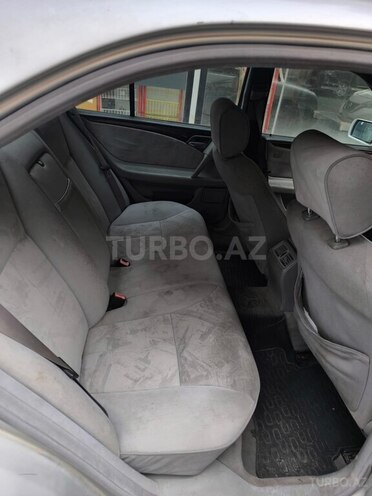 Mercedes E 240 1999, 267,000 km - 2.4 л - Bakı