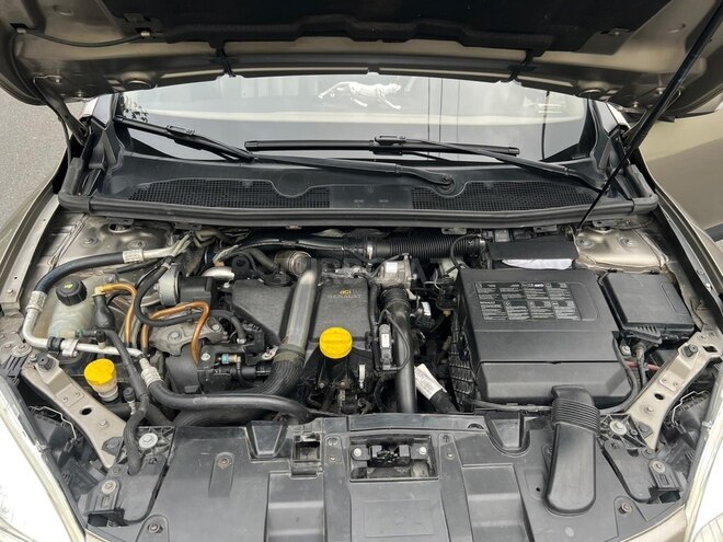Renault Megane 2010, 384,000 km - 1.5 л - Şəki