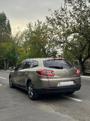 Renault Megane 2010, 384,000 km - 1.5 л - Şəki