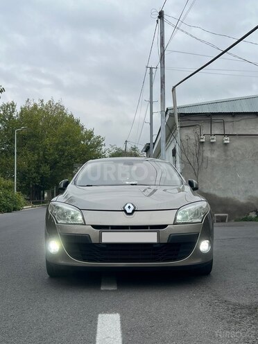 Renault Megane 2010, 384,000 km - 1.5 л - Şəki