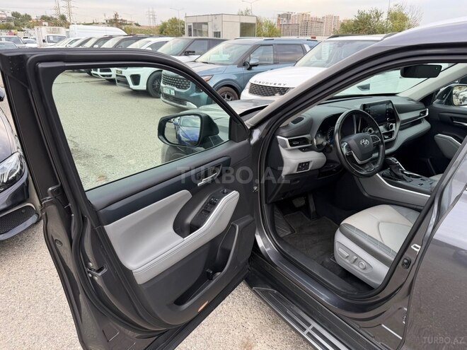 Toyota Highlander 2022, 106,500 km - 2.5 l - Bakı