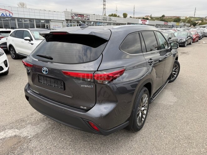Toyota Highlander 2022, 106,500 km - 2.5 l - Bakı