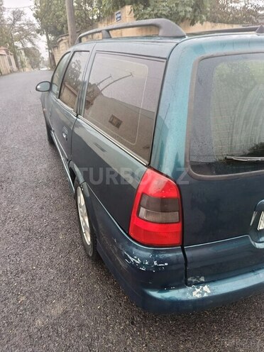 Opel Vectra 1999, 422,255 km - 1.6 l - Qusar
