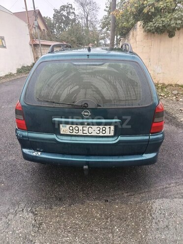 Opel Vectra 1999, 422,255 km - 1.6 l - Qusar