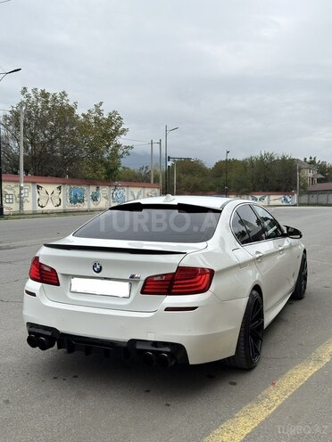 BMW 528 2016, 170,000 km - 2.0 л - İsmayıllı