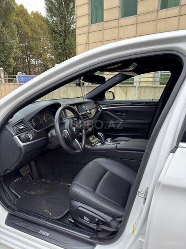 BMW 528 2016, 170,000 km - 2.0 л - İsmayıllı