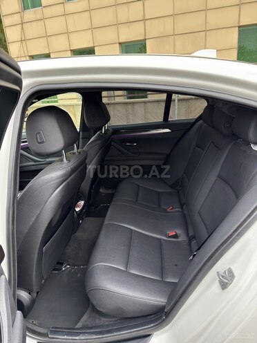 BMW 528 2016, 170,000 km - 2.0 л - İsmayıllı