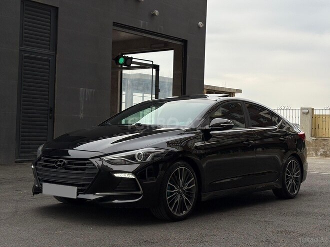 Hyundai Elantra 2018, 124,700 km - 1.6 l - Bakı
