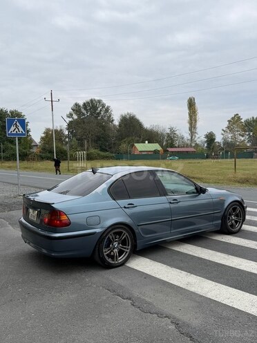 BMW 325 2004, 330,000 km - 2.5 l - Zaqatala