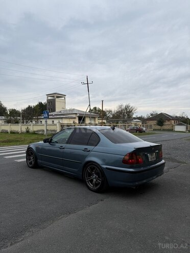 BMW 325 2004, 330,000 km - 2.5 l - Zaqatala