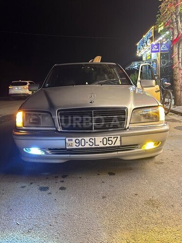 Mercedes C 240 1999, 285,000 km - 2.4 л - Ağdaş