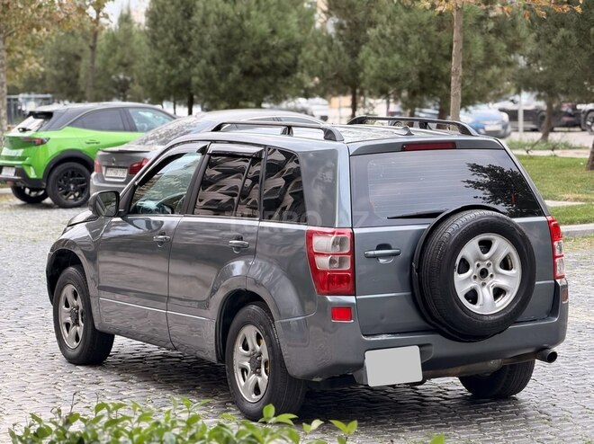 Suzuki Grand Vitara 2007, 265,000 km - 2.7 l - Bakı