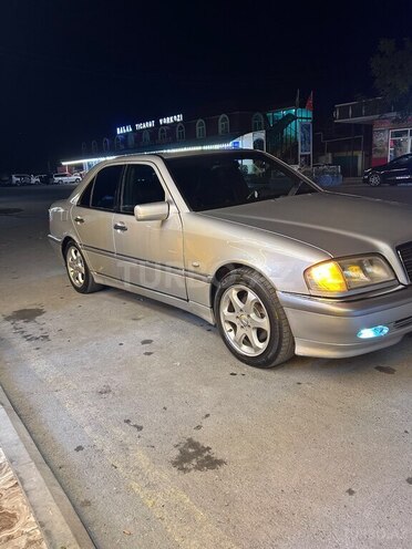 Mercedes C 240 1999, 285,000 km - 2.4 л - Ağdaş
