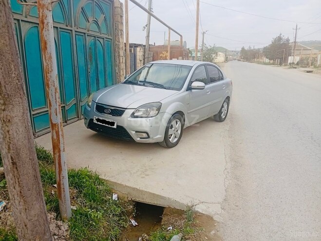 Kia Rio 2010, 456,000 km - 1.5 l - Bakı