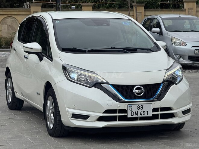 Nissan Note 2018, 42,000 km - 1.2 л - Bakı