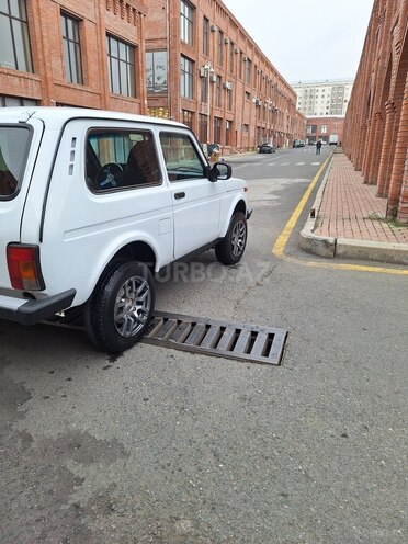LADA (VAZ) Niva 2015, 158,000 km - 1.7 l - Gəncə