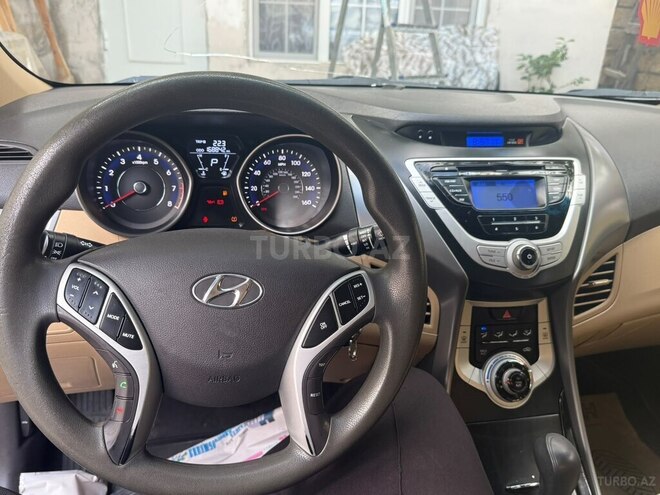 Hyundai Elantra 2010, 261,000 km - 1.8 l - Bakı