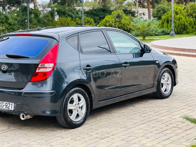 Hyundai i30 2010, 250,000 km - 1.6 l - Bakı