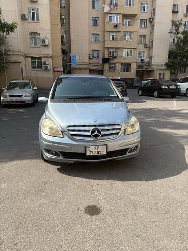 Mercedes B 200 2006, 356,000 km - 2.0 l - Bakı