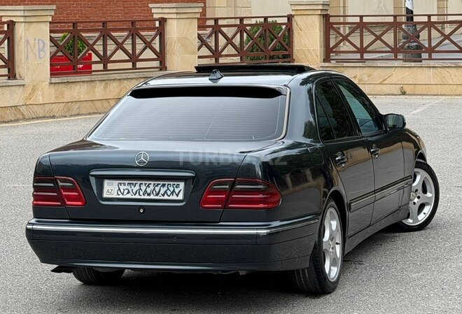 Mercedes E 320 2001, 345,000 km - 3.2 l - Bakı
