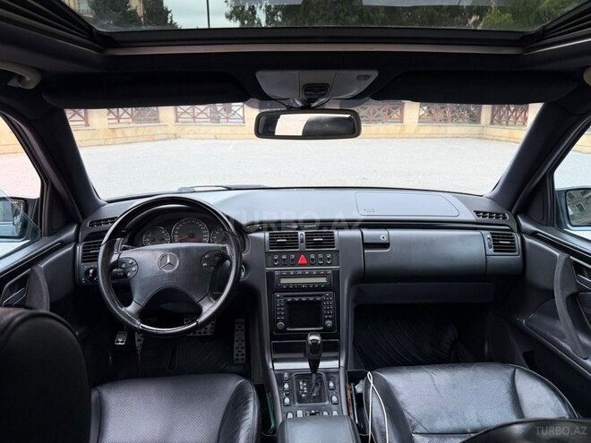 Mercedes E 320 2001, 345,000 km - 3.2 l - Bakı