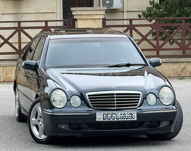 Mercedes E 320 2001, 345,000 km - 3.2 l - Bakı