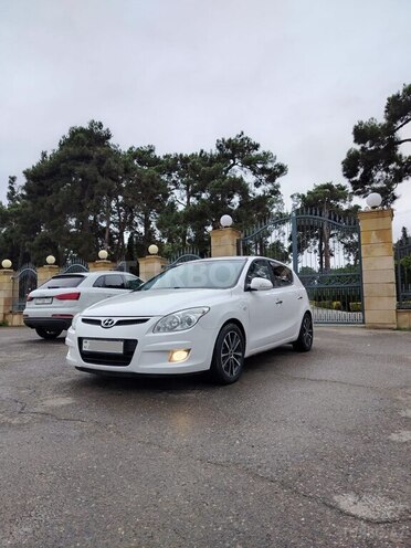 Hyundai i30 2008, 270,000 km - 1.6 l - Biləsuvar