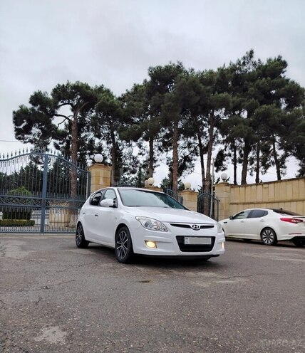 Hyundai i30 2008, 270,000 km - 1.6 l - Biləsuvar