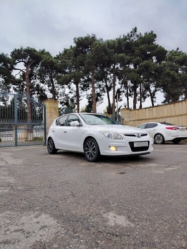 Hyundai i30 2008, 270,000 km - 1.6 l - Biləsuvar