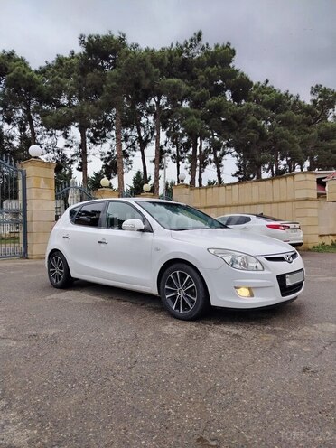 Hyundai i30 2008, 270,000 km - 1.6 l - Biləsuvar