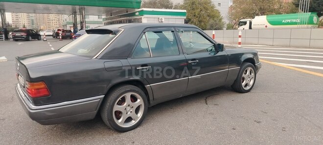 Mercedes 200 E 1994, 425,000 km - 2.0 l - Bakı