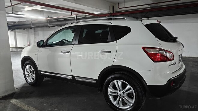Nissan Qashqai 2013, 115,000 km - 2.0 l - Bakı