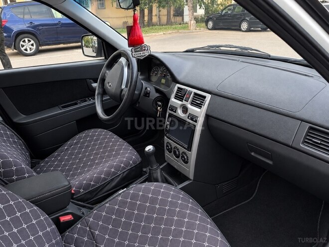 LADA (VAZ) Priora 2013, 270,000 km - 1.6 l - Bakı