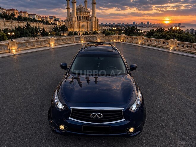 Infiniti FX37 2013, 220,000 km - 3.7 l - Bakı