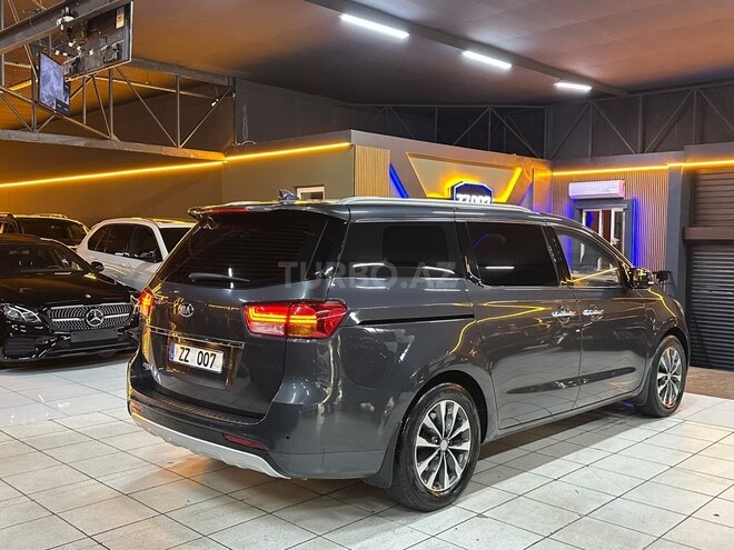 Kia Carnival 2015, 249,500 km - 2.2 l - Bakı