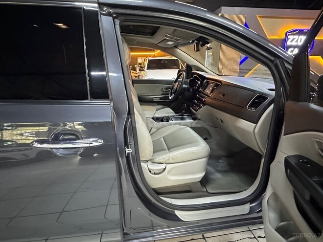 Kia Carnival 2015, 249,500 km - 2.2 l - Bakı