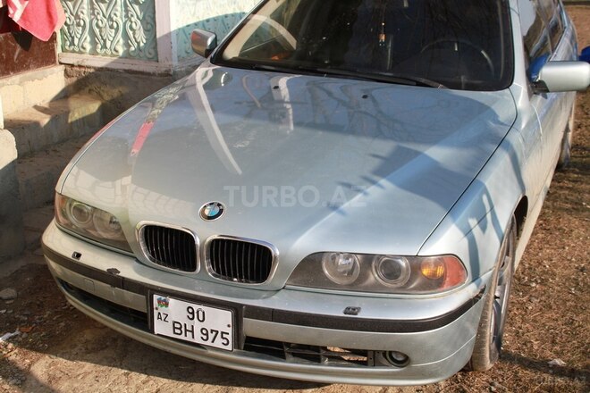 BMW 528 1996, 300,000 km - 2.8 л - Tovuz