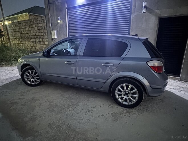 Opel Astra 2004, 225,000 km - 1.4 l - Bakı