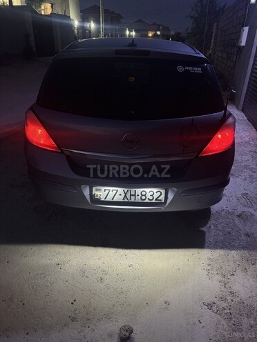 Opel Astra 2004, 225,000 km - 1.4 l - Bakı